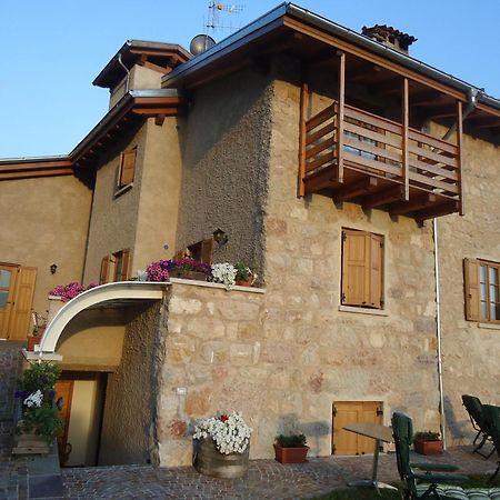 Appartamenti Camere Masi Brenta Rovereto  Extérieur photo